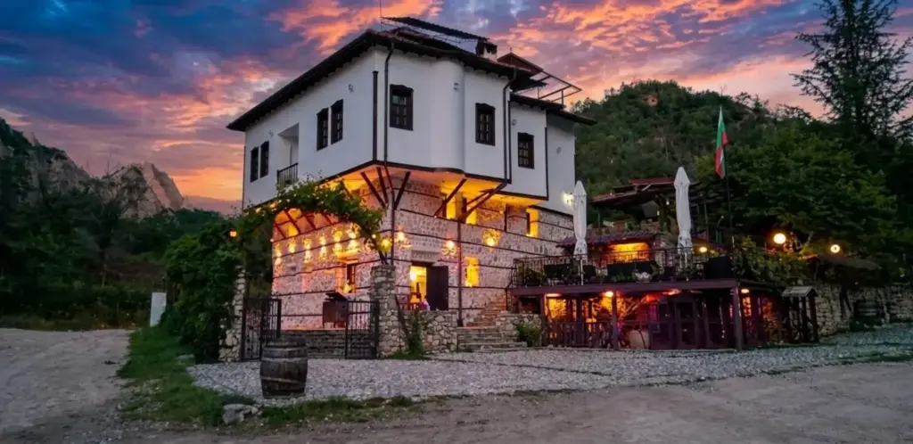 Литова къща